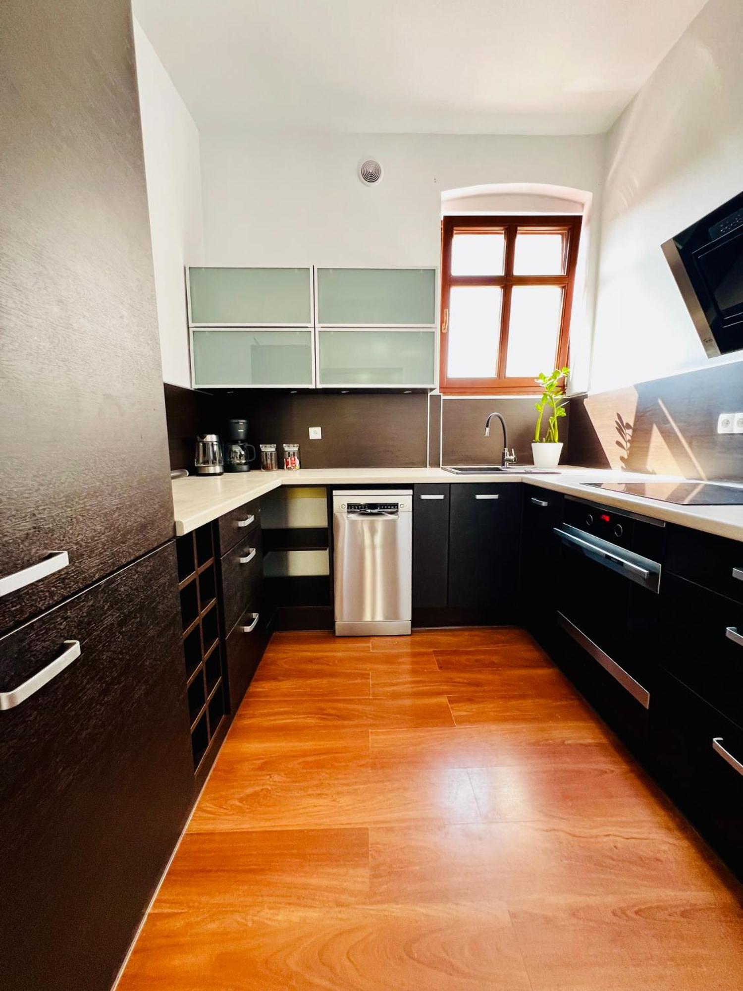 Lux-stone Apartment *